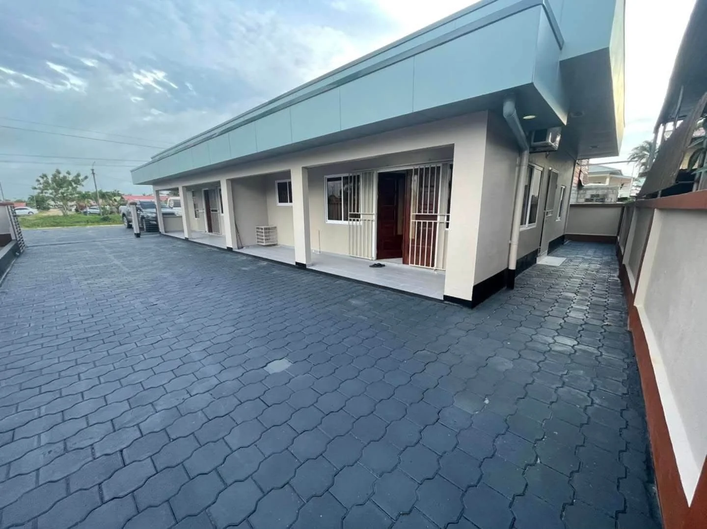 Peace Apartments