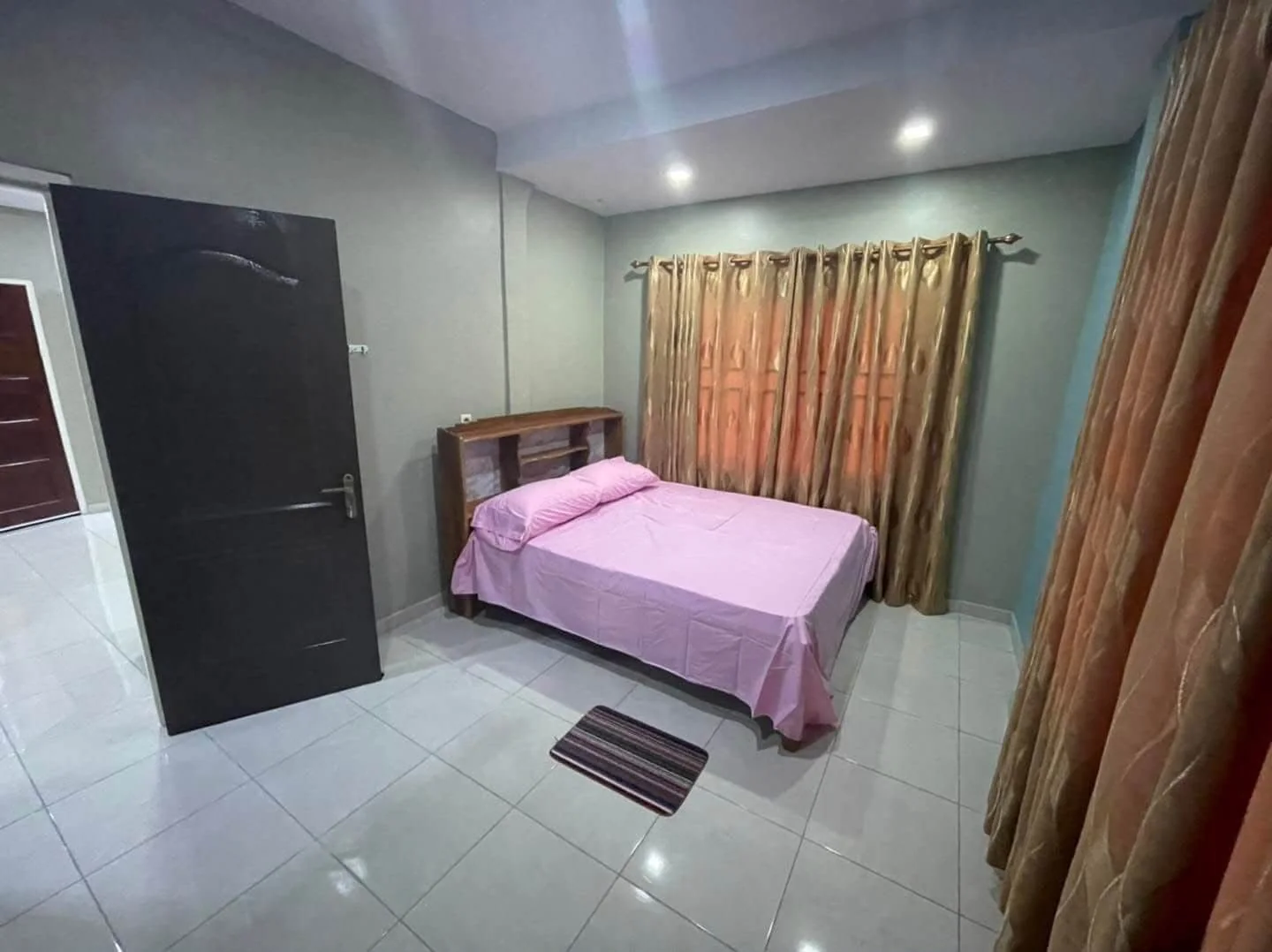 Peace Apartments