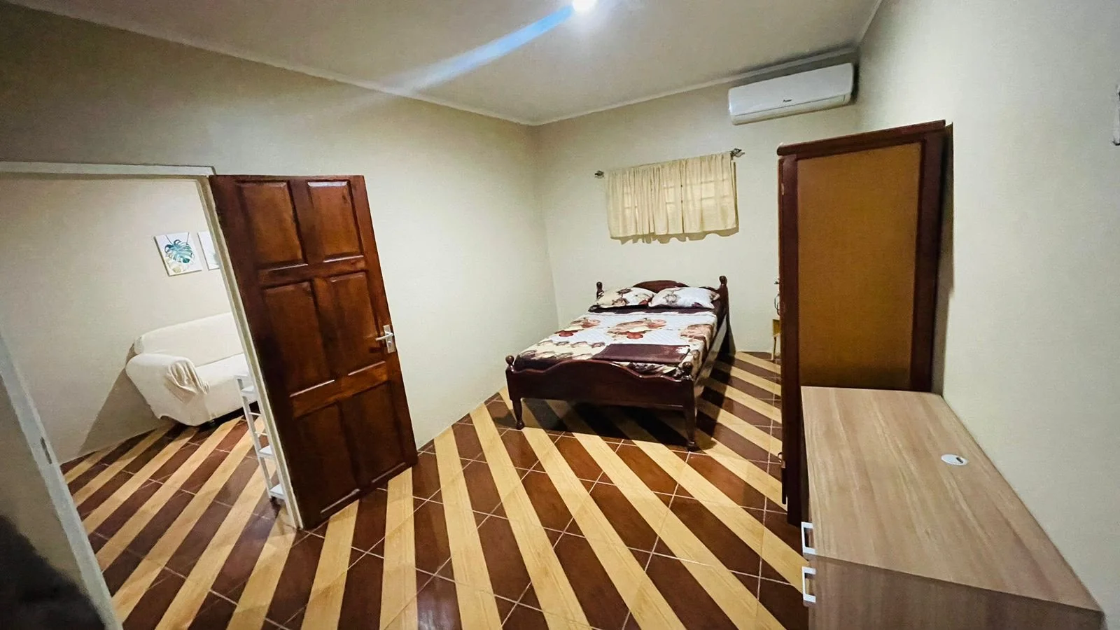 Bonaventure Enkelslaapkamerappartementen